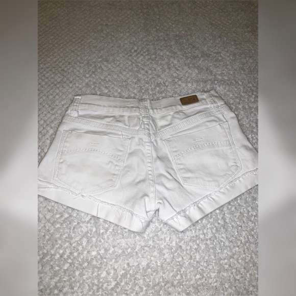 rsq (from tilly’s) malibu white shorts - Picture 2 of 4